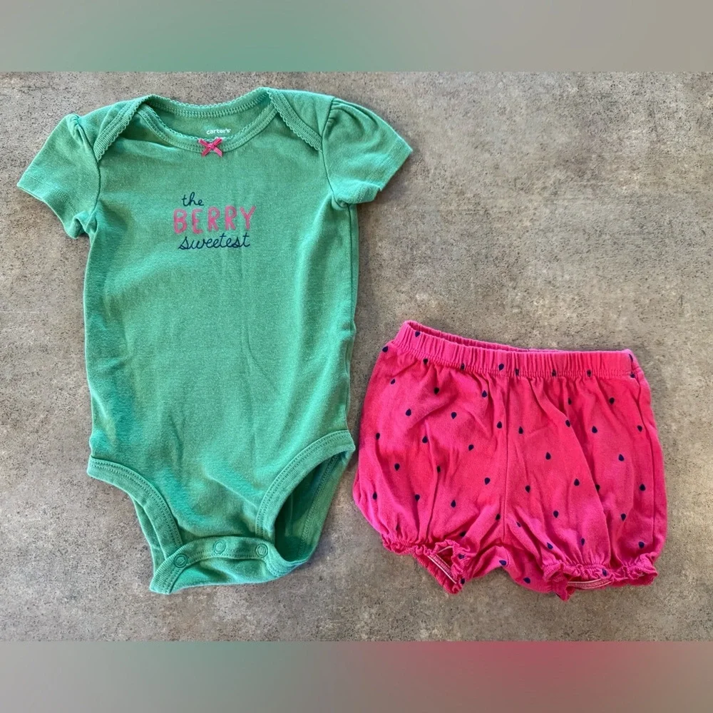 Carter's - Baby Girl Matching Berry Set Vibrant Green Baby Bodysuit,Size9M